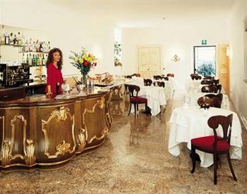 Hotel Europa Ούντινε Εξωτερικό φωτογραφία