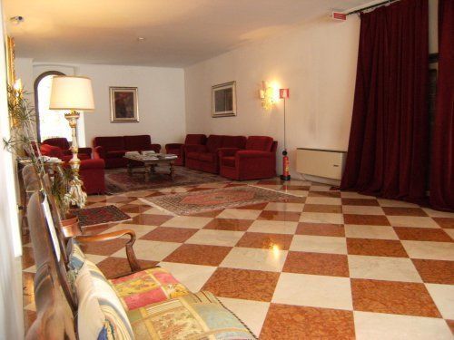 Hotel Europa Ούντινε Εξωτερικό φωτογραφία
