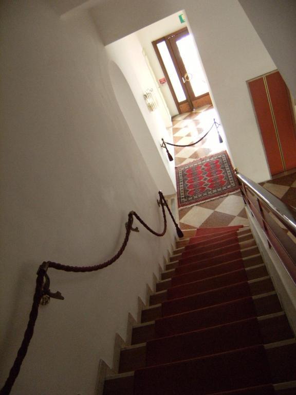Hotel Europa Ούντινε Εξωτερικό φωτογραφία