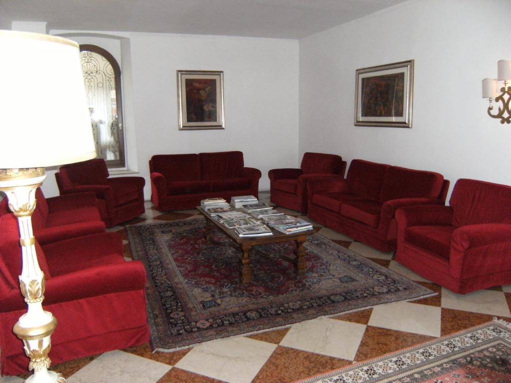 Hotel Europa Ούντινε Εξωτερικό φωτογραφία