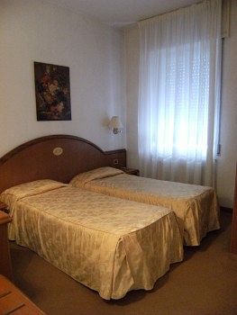 Hotel Europa Ούντινε Εξωτερικό φωτογραφία