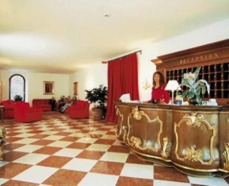 Hotel Europa Ούντινε Εξωτερικό φωτογραφία